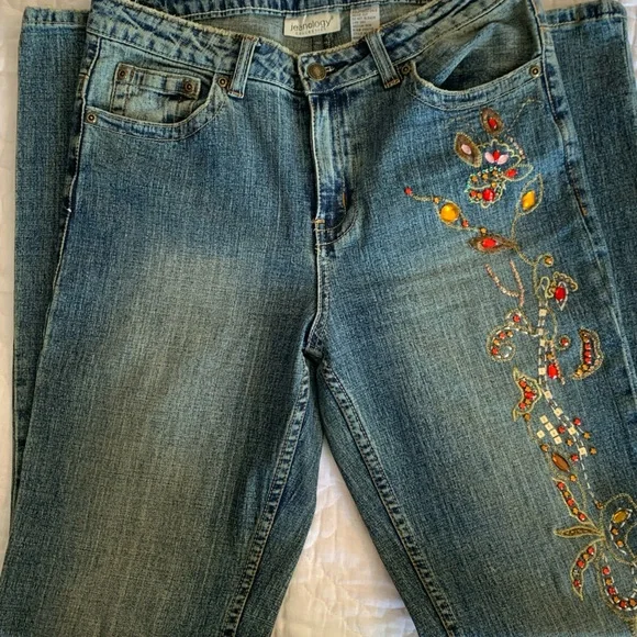 Embellished Bootcut Jeans - Picture 5 of 9